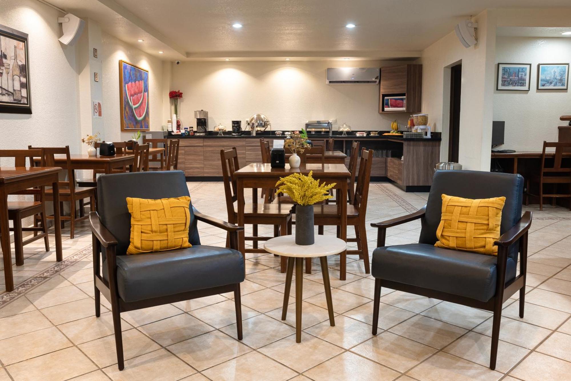 Hotel Quinta San Carlos Inn Manuel Valdez Eksteriør billede