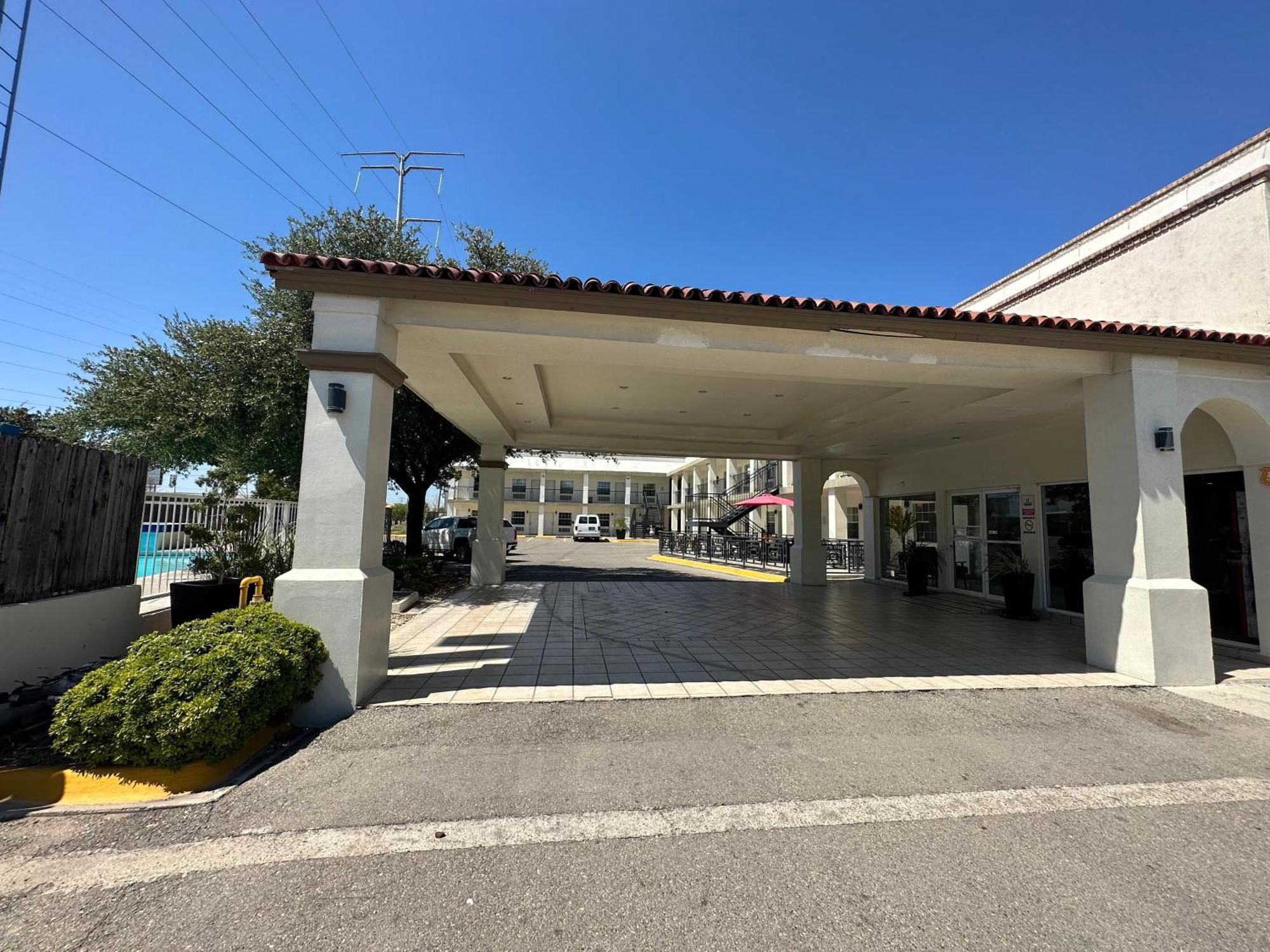 Hotel Quinta San Carlos Inn Manuel Valdez Eksteriør billede