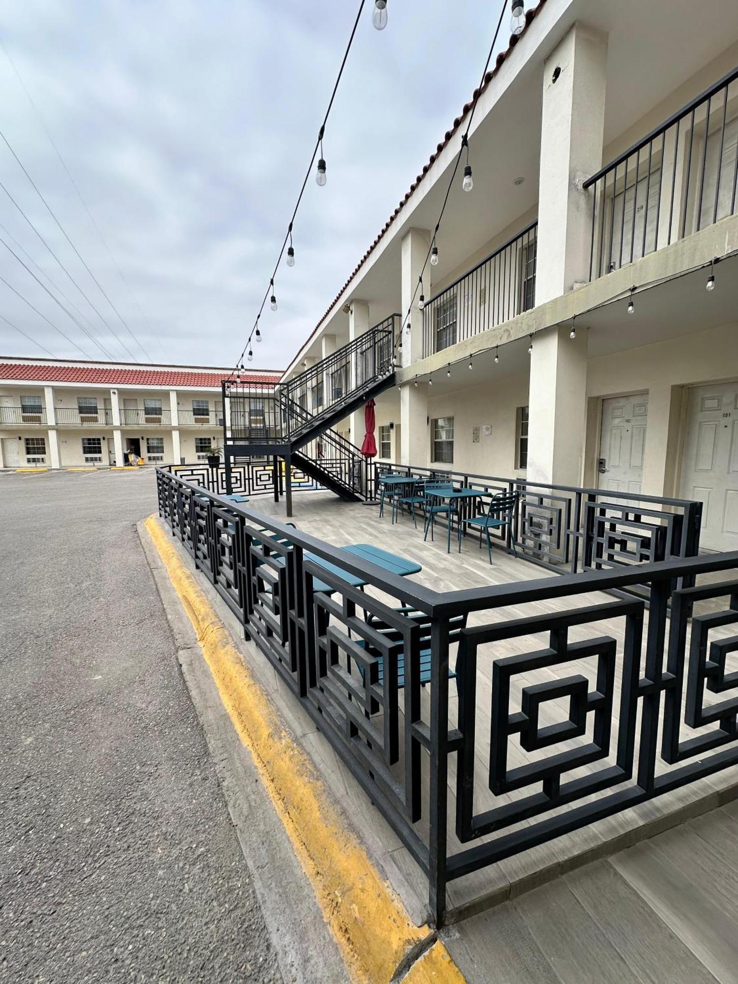 Hotel Quinta San Carlos Inn Manuel Valdez Eksteriør billede