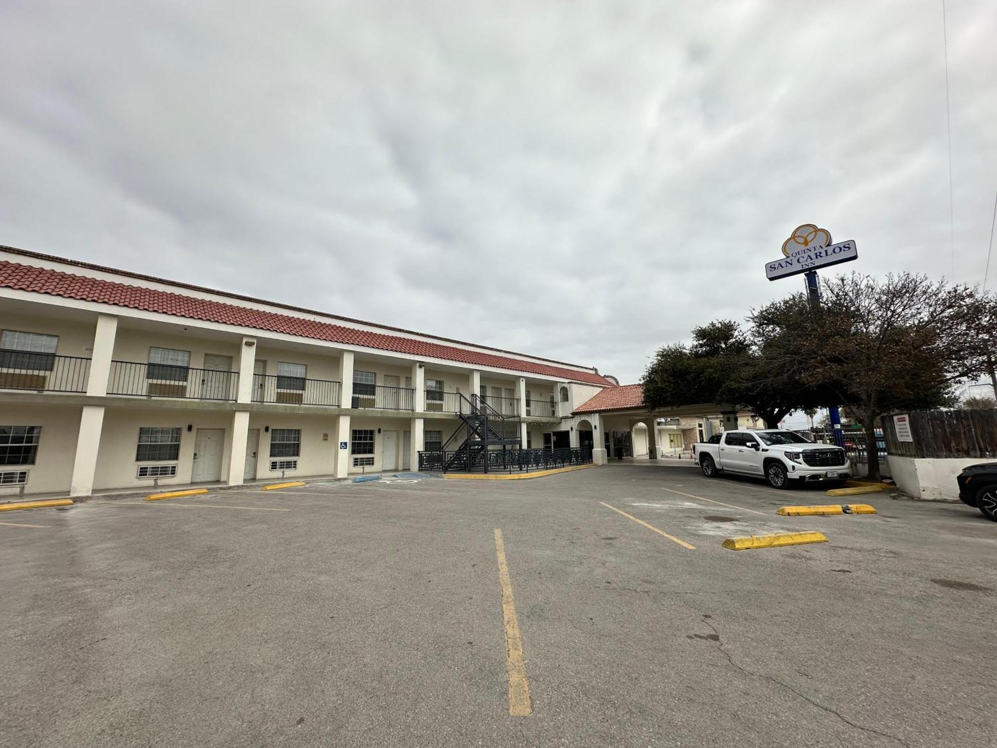Hotel Quinta San Carlos Inn Manuel Valdez Eksteriør billede